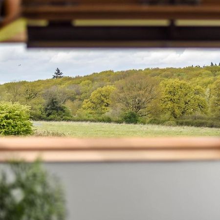 The Lookout At Cloatley Meadow Διαμέρισμα Hankerton Εξωτερικό φωτογραφία